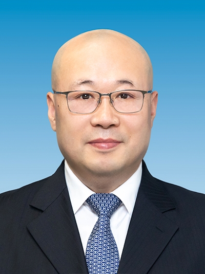 王德春